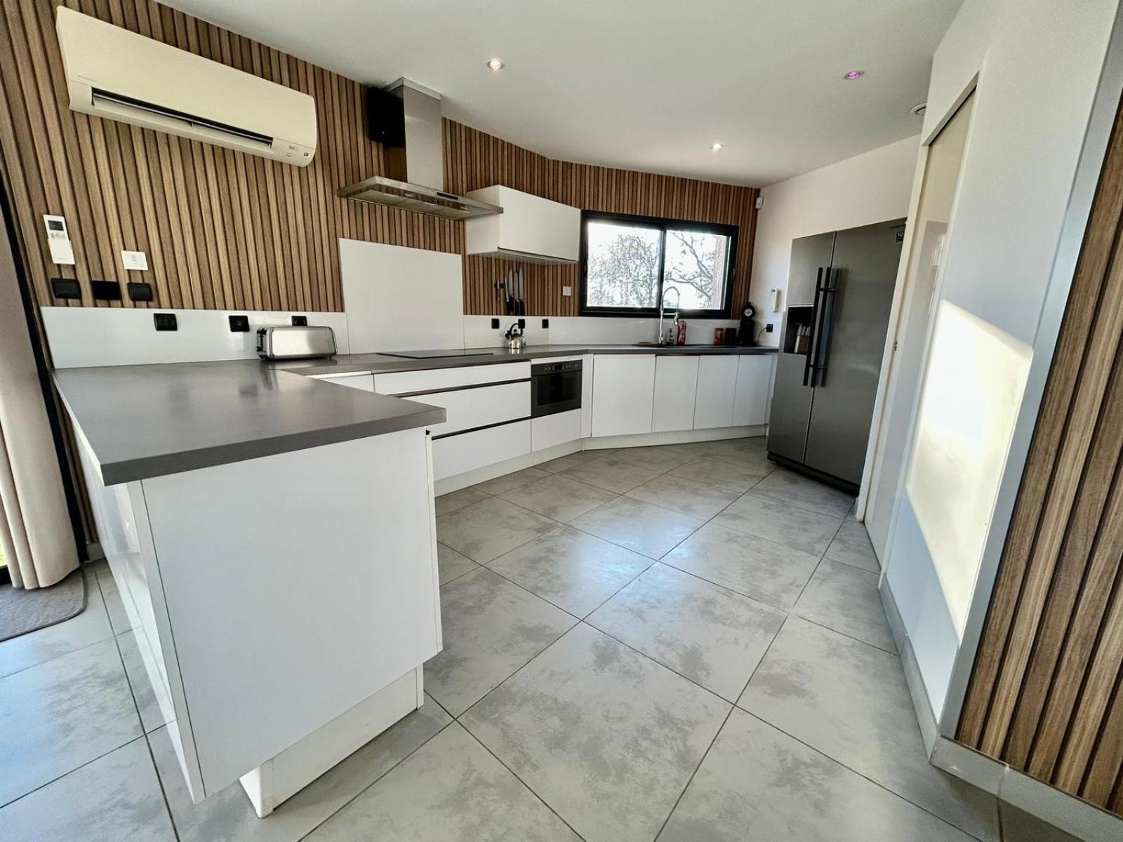 Maison Moderne Au Calme Avec Billard, Jacuzzi, Bain A Remous, Piscine, Babyfoot Labastide-du-Temple Exterior foto